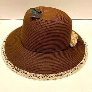 D&Y Woven Hat with Flower NWT